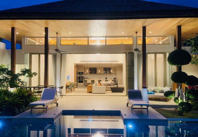 Villa à Cherngtalay - Villa Jasmine - Superbe villa privée  à Bangtao Beach, Phuket par Avoriazchalets Villa à Cherngtalay - Villa Jasmine - Superbe villa privée  à Bangtao Beach, Phuket par Avoriazchalets