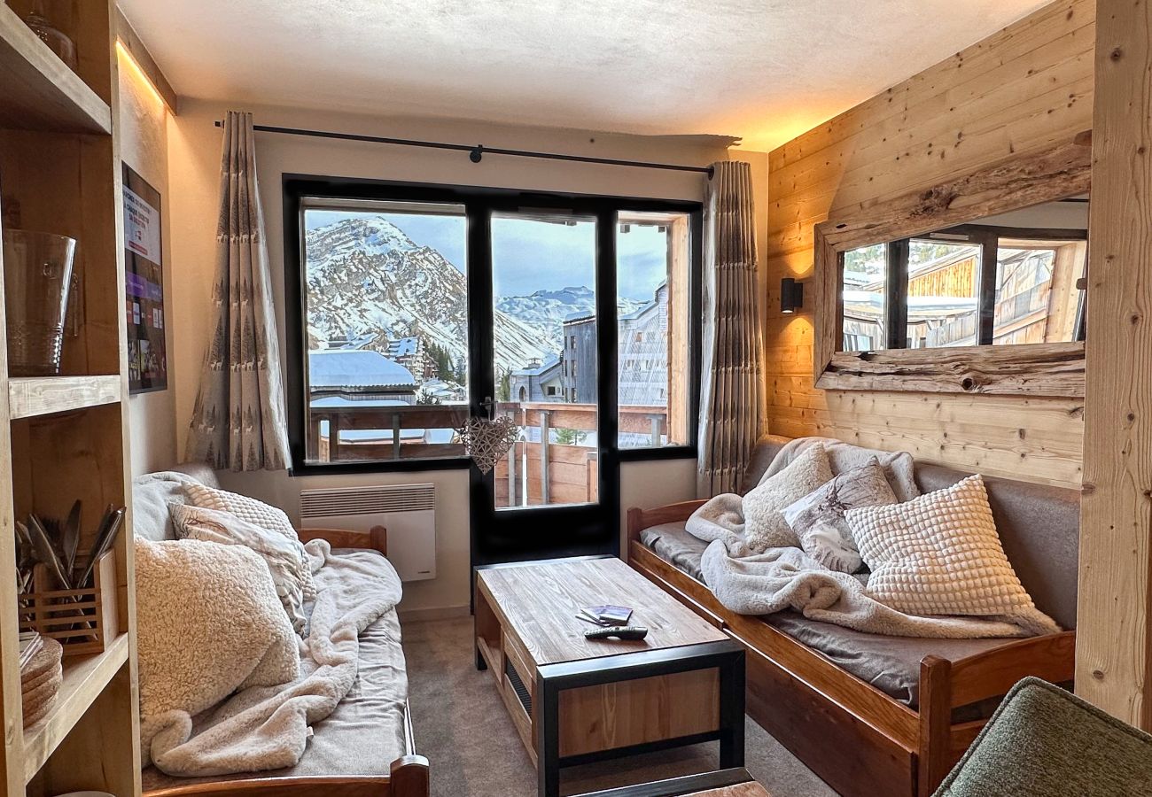 Apartment in Avoriaz - Dahu -   Stylish central ski apartment by Avoriazchalets