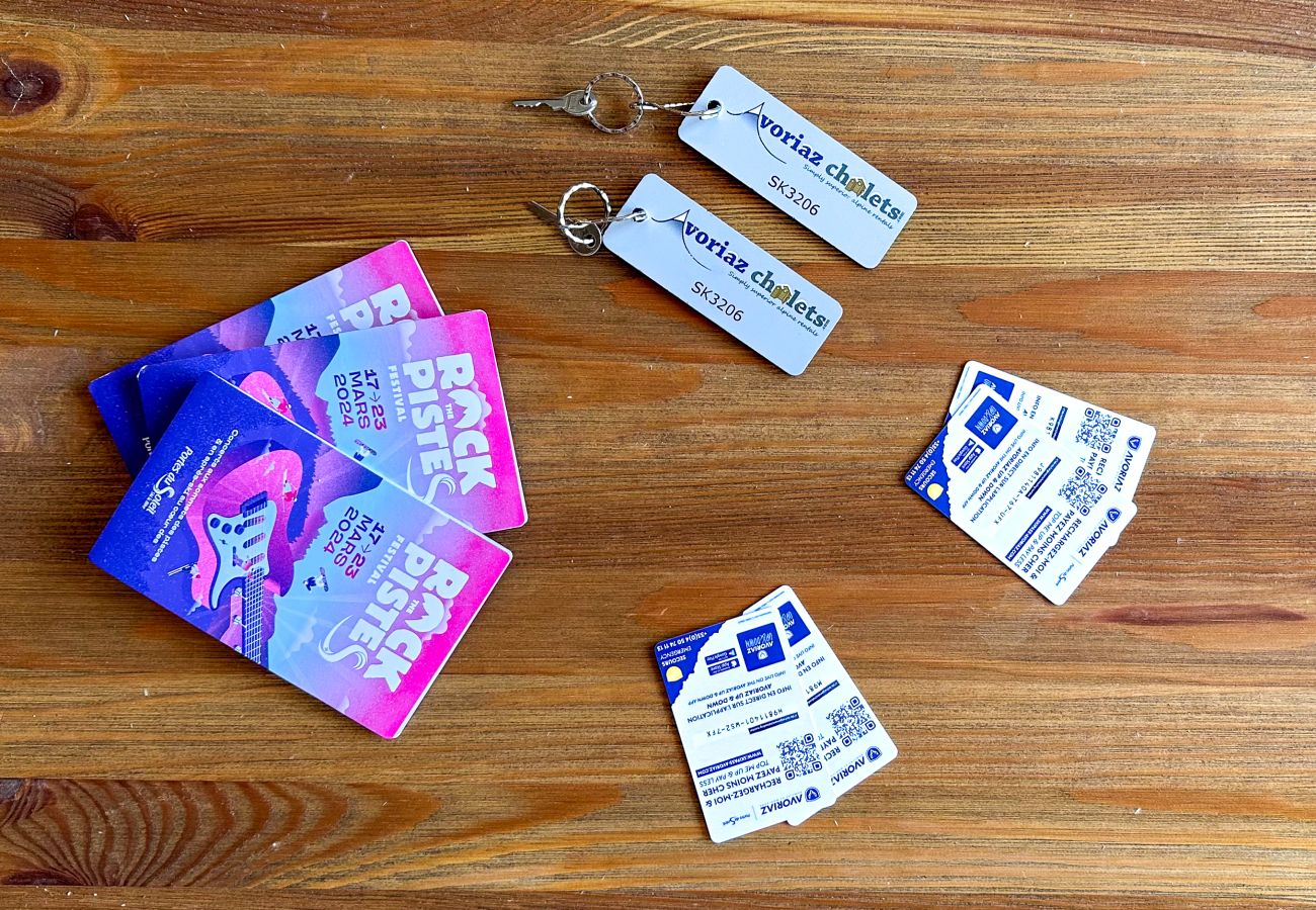 Apartment in Avoriaz - Dahu -   Stylish central ski apartment by Avoriazchalets