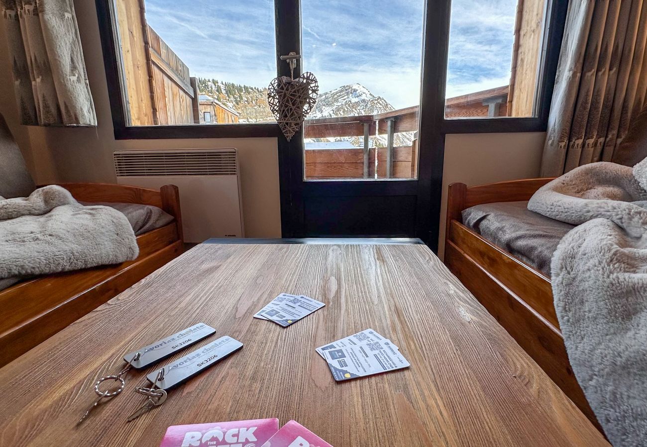 Apartment in Avoriaz - Dahu -   Stylish central ski apartment by Avoriazchalets