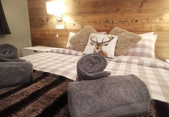 Apartment in Avoriaz - Apartment Sapins - Very Large, duplex apartment by Avoriazchalets Apartment in Avoriaz - Apartment Sapins - Very Large, duplex apartment by Avoriazchalets